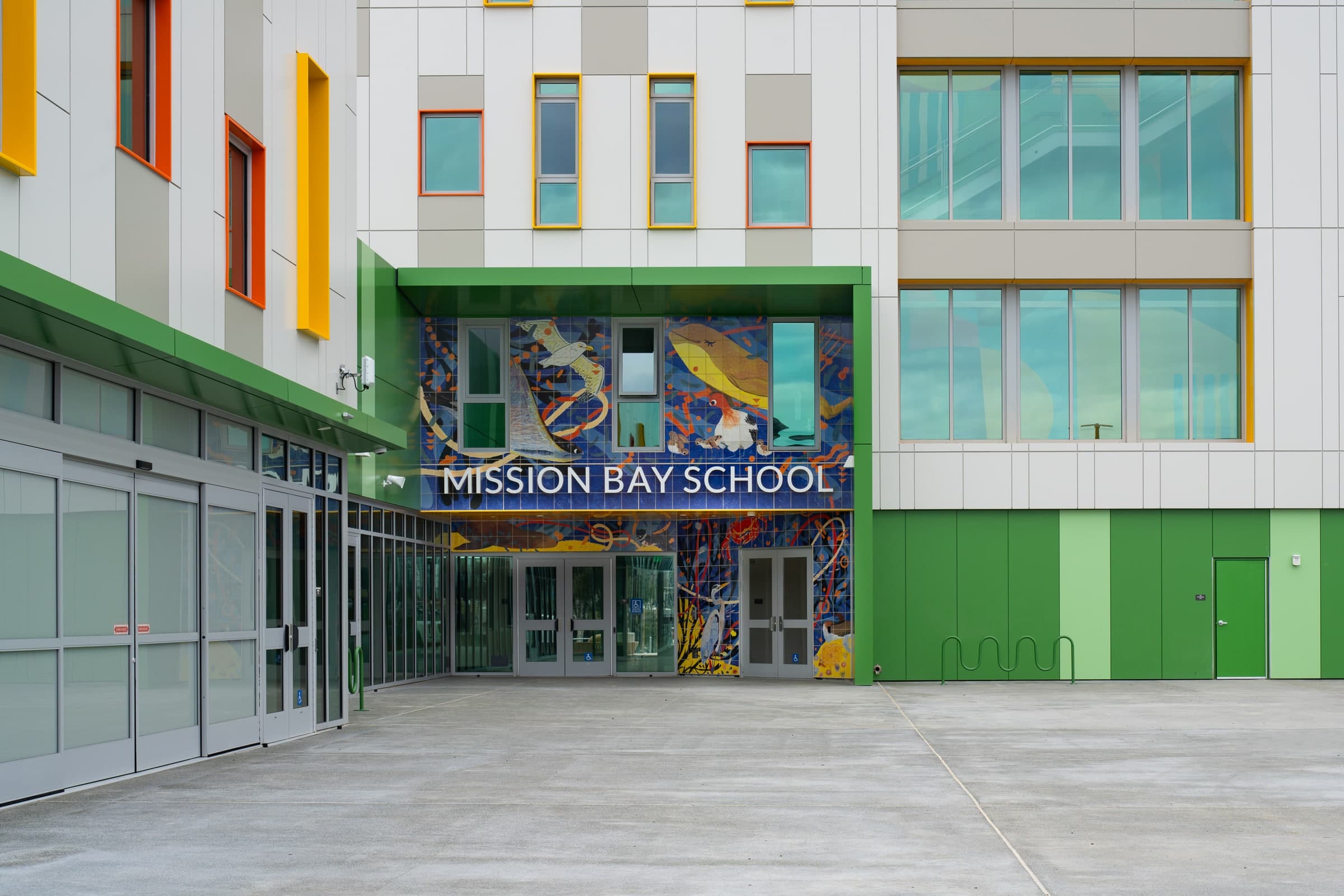 Mission Bay School courtyard and entrance